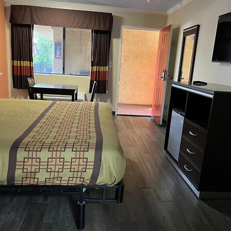 Rivera Inn & Suites Motel Pico Rivera Eksteriør billede