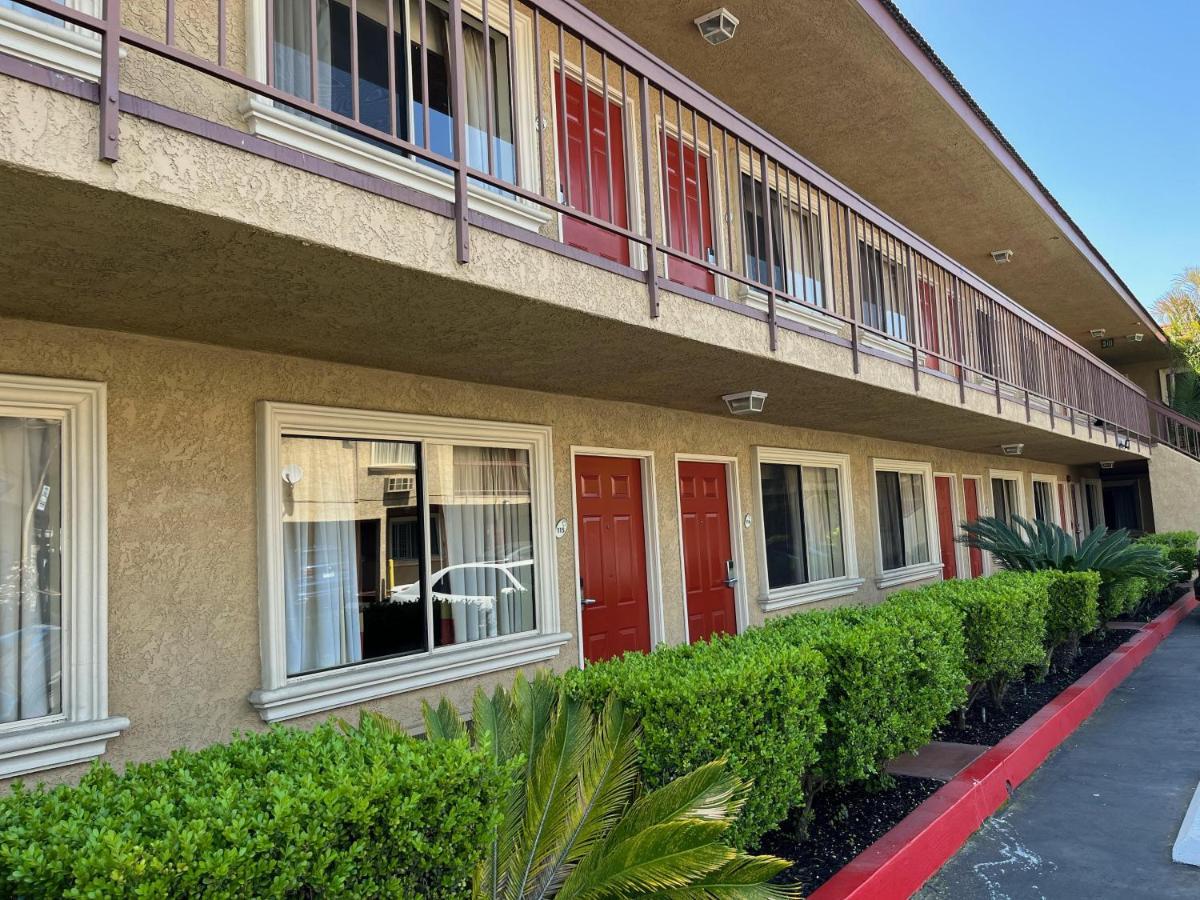 Rivera Inn & Suites Motel Pico Rivera Eksteriør billede