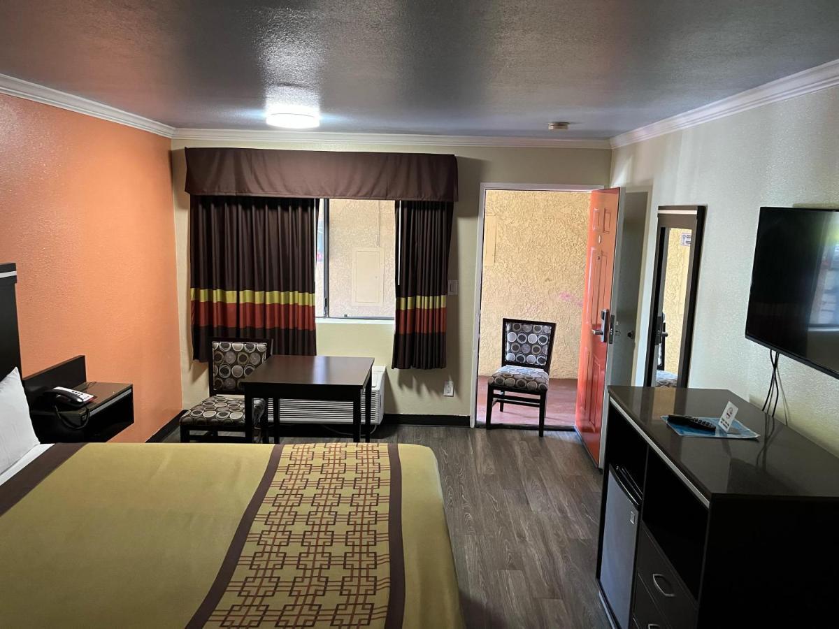 Rivera Inn & Suites Motel Pico Rivera Eksteriør billede