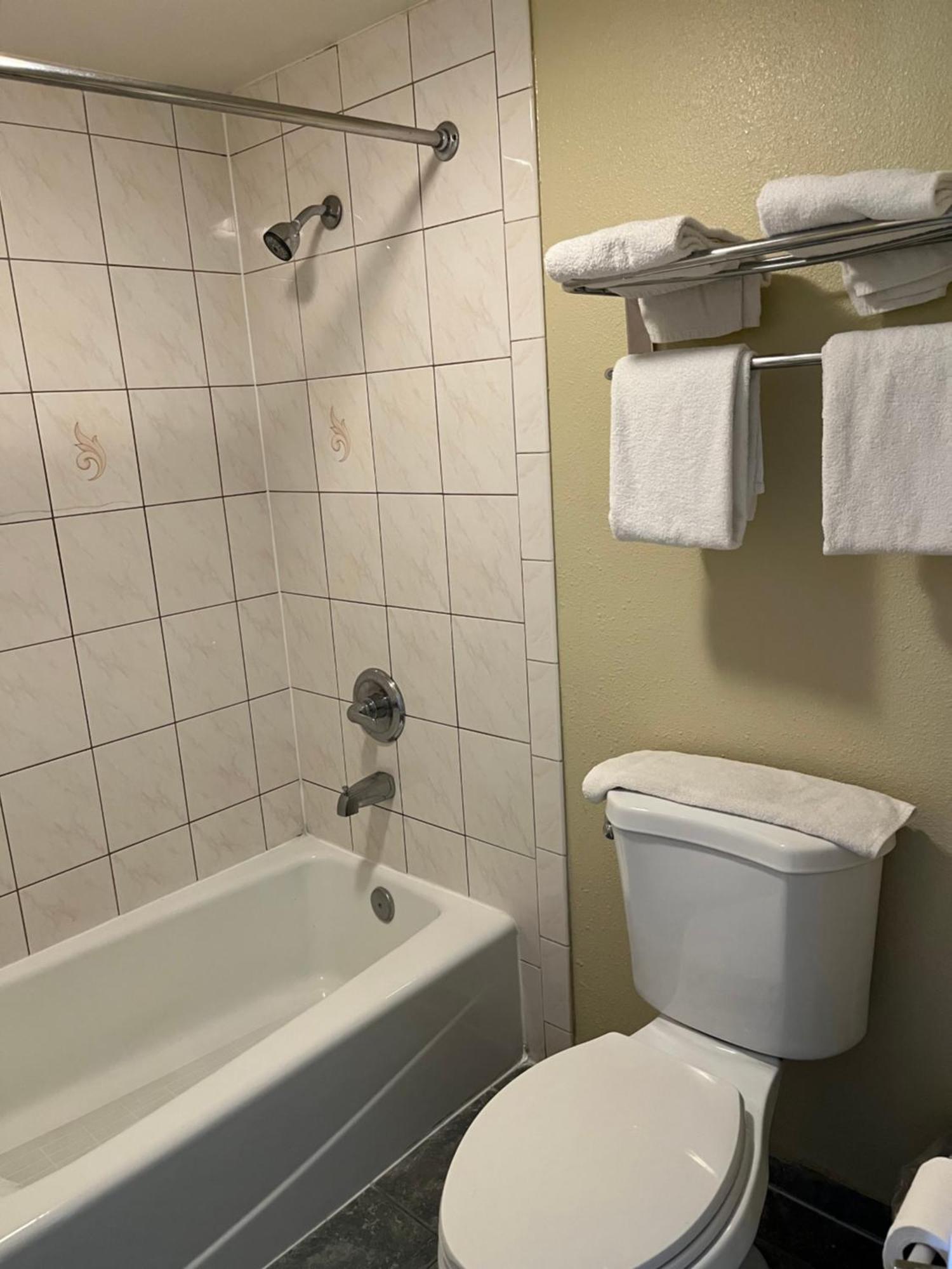 Rivera Inn & Suites Motel Pico Rivera Eksteriør billede